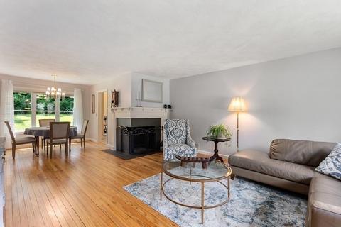 209 E Central St, Natick, MA 01760 photo 9