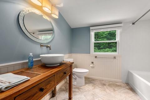 209 E Central St, Natick, MA 01760 photo 15