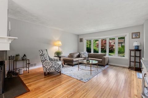 209 E Central St, Natick, MA 01760 photo 8