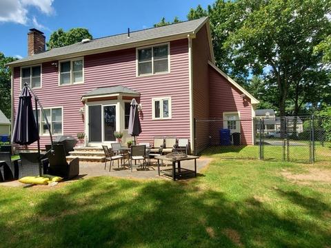 12 Field St, Maynard, MA 01754 photo 3