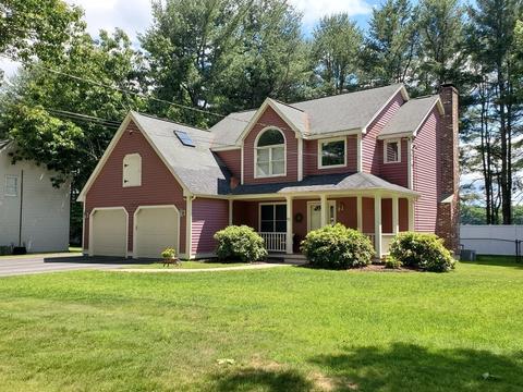 12 Field St, Maynard, MA 01754 photo 1