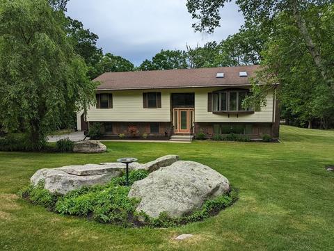 127 Douglas Rd, Webster, MA 01570 photo 1