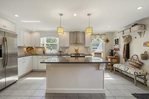 234 Massasoit Rd, Worcester, MA 01604 photo 5