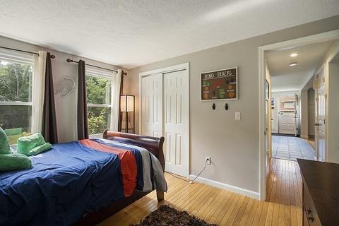 234 Massasoit Rd, Worcester, MA 01604 photo 17