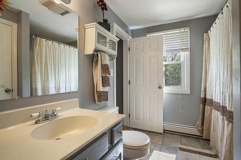 234 Massasoit Rd, Worcester, MA 01604 photo 19