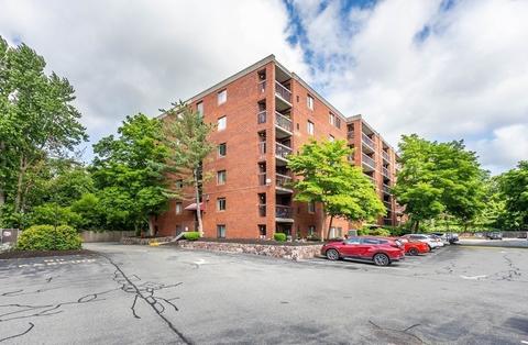 159 Main St #12A, Stoneham, MA 02180 photo 2