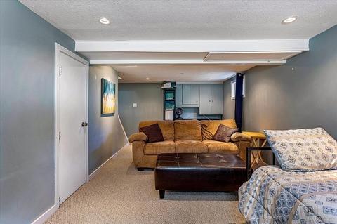10 Lowry Rd, Framingham, MA 01701 photo 27