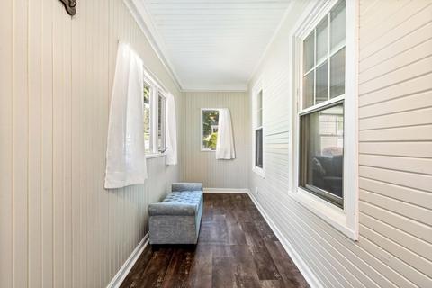 102 Beverly Rd, Worcester, MA 01605 photo 7