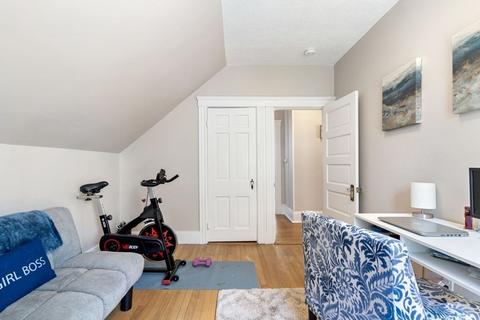 102 Beverly Rd, Worcester, MA 01605 photo 27