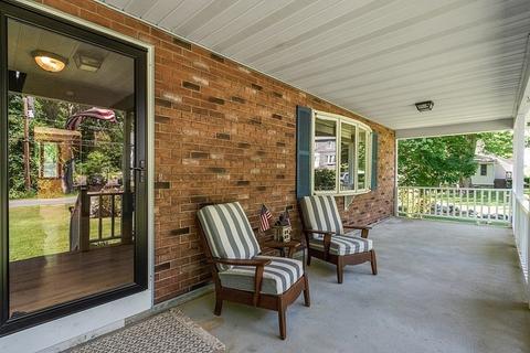 60 Bailey Rd, Dracut, MA 01826 photo 4