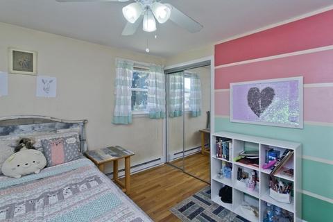 159 Casey Dr, Chicopee, MA 01020 photo 12