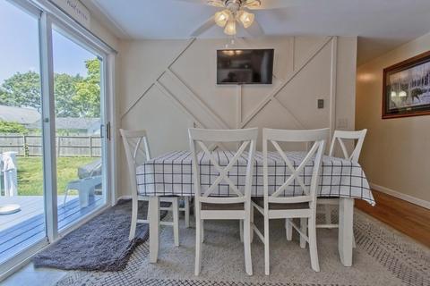 159 Casey Dr, Chicopee, MA 01020 photo 7