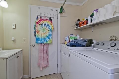 159 Casey Dr, Chicopee, MA 01020 photo 19