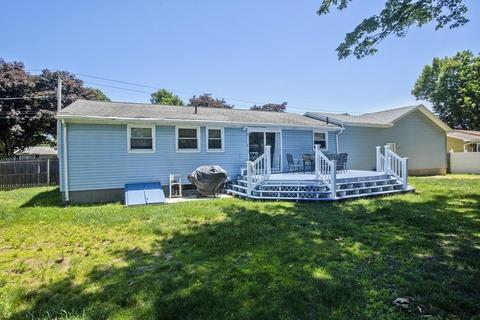 159 Casey Dr, Chicopee, MA 01020 photo 3