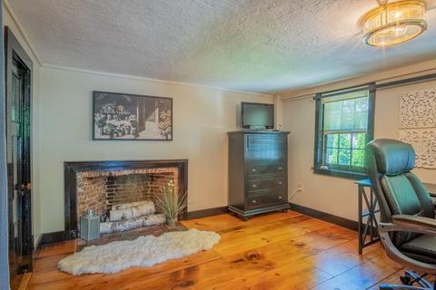 82 Dodge St #2, Beverly, MA 01915 photo 25
