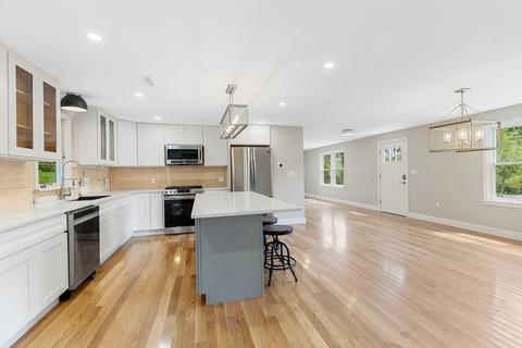 83 Highland St, Canton, MA 02021 photo 13
