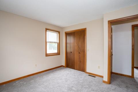 45 Vann St, Springfield, MA 01129 photo 25