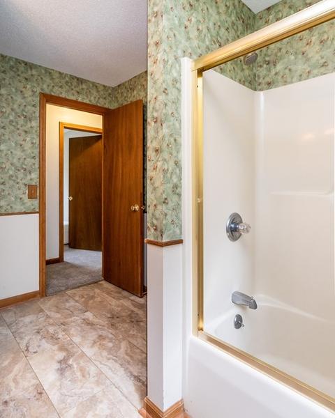 45 Vann St, Springfield, MA 01129 photo 31
