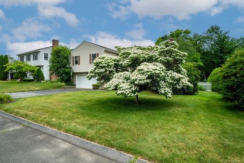 45 Vann St, Springfield, MA 01129 photo 3