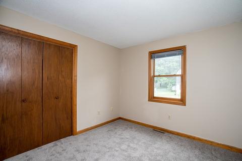 45 Vann St, Springfield, MA 01129 photo 22