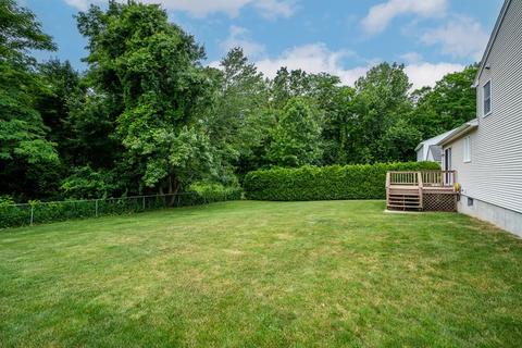 45 Vann St, Springfield, MA 01129 photo 5