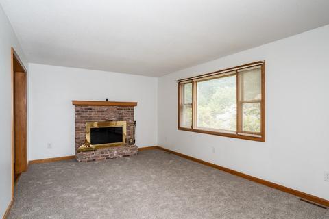 45 Vann St, Springfield, MA 01129 photo 12