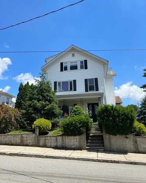 77 Hanover St, Fall River, MA 02720 photo 1