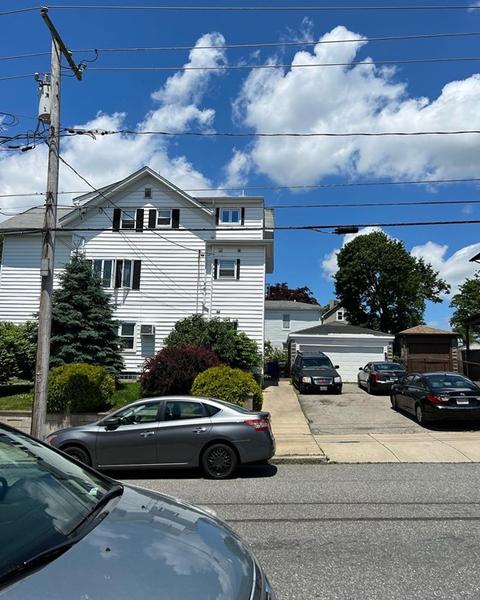 77 Hanover St, Fall River, MA 02720 photo 3