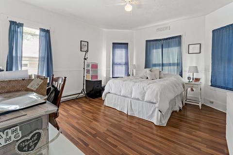 281 Blackstone, Fall River, MA 02721 photo 16