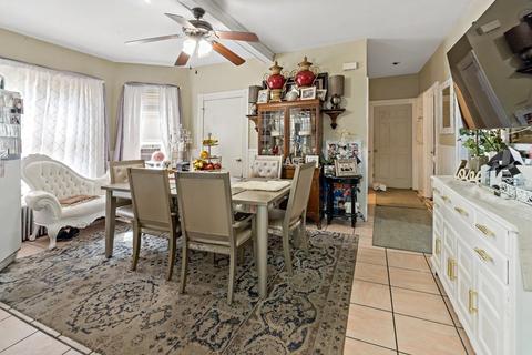 281 Blackstone, Fall River, MA 02721 photo 11