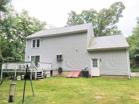 117 North St, Douglas, MA 01516 photo 4