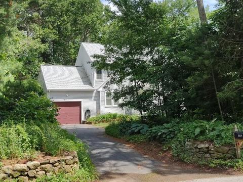 117 North St, Douglas, MA 01516 photo 2