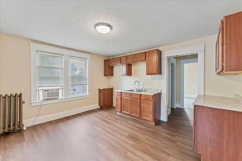 9 Shamrock St, Springfield, MA 01108 photo 10