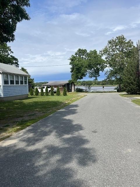 14 Winter St, Wareham, MA 02576 photo 2