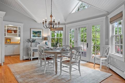 16 Cedar Rd, Andover, MA 01810 photo 17