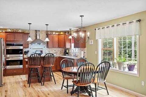 70 Dunn Rd, Ashburnham, MA 01430 photo 3