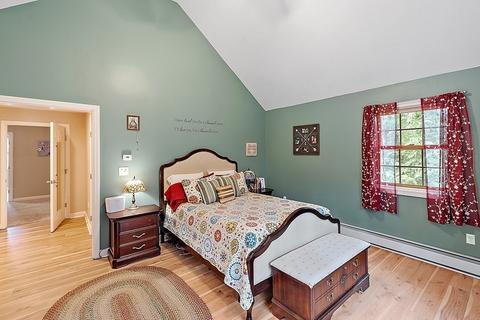 70 Dunn Rd, Ashburnham, MA 01430 photo 11