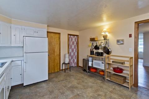 32 Briggs St, Easthampton, MA 01027 photo 17