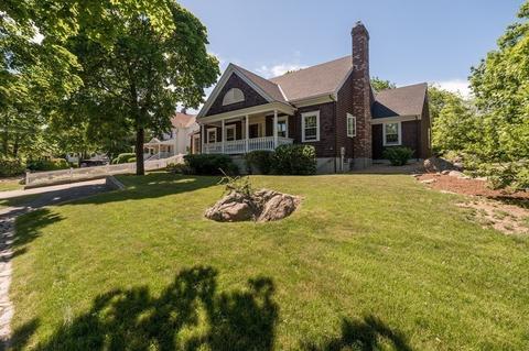 19 Beach Rd, Gloucester, MA 01930 photo 1
