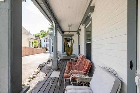 28 Dover St, Lowell, MA 01851 photo 34