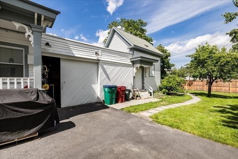 28 Dover St, Lowell, MA 01851 photo 35