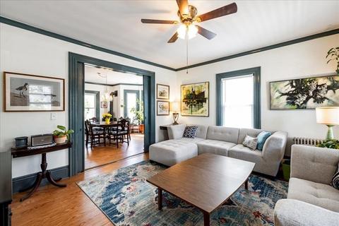 28 Dover St, Lowell, MA 01851 photo 8