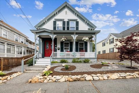 28 Dover St, Lowell, MA 01851 photo 1
