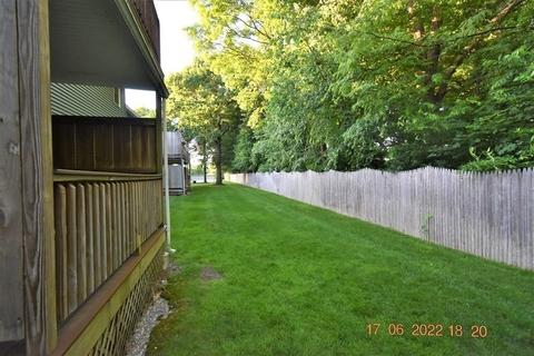 200 Lambert Ter #6, Chicopee, MA 01020 photo 6