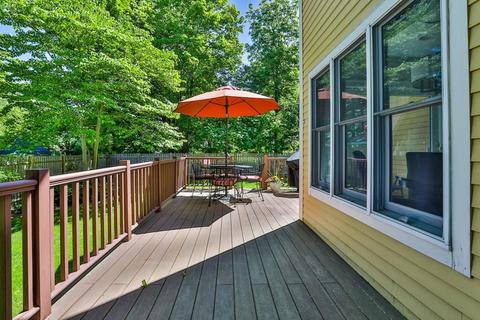17 Maple Ave, Andover, MA 01810 photo 9