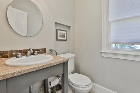 17 Maple Ave, Andover, MA 01810 photo 27