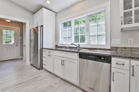 17 Maple Ave, Andover, MA 01810 photo 22