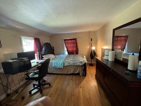 162 Chalmers St, Springfield, MA 01118 photo 9