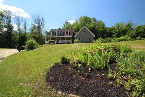 20 Royalston Rd, Orange, MA 01364 photo 3