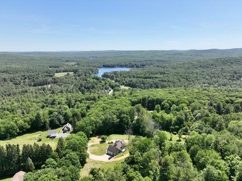 20 Royalston Rd, Orange, MA 01364 photo 2